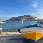 Casa Mondello Sea Life